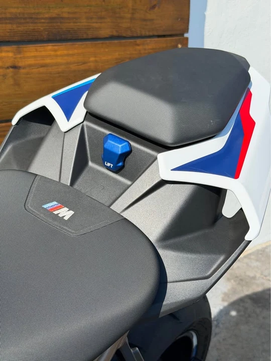 2024 BMW S1000 - Image 10 of 20