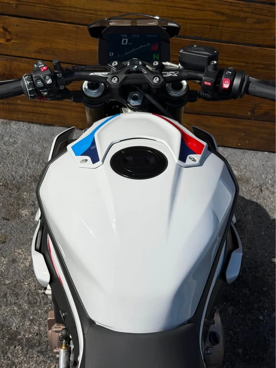 2024 BMW S1000 - Image 15 of 20