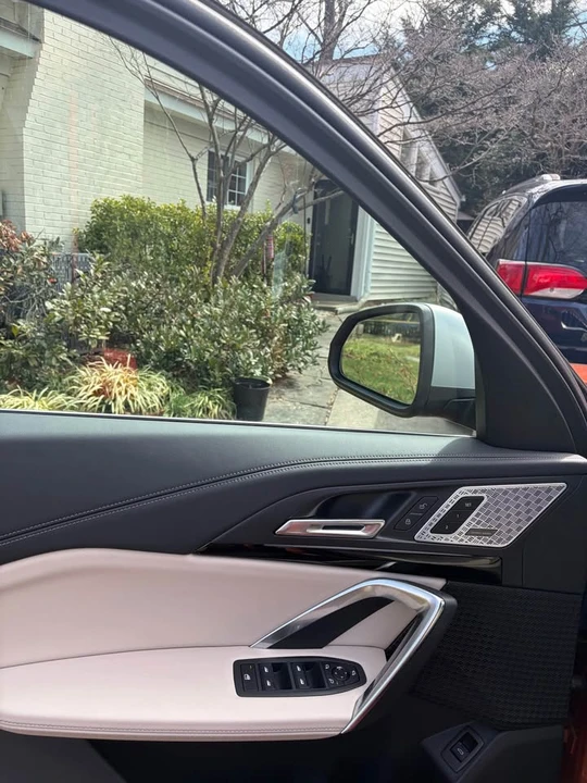 2024 BMW U11/U12 X1 - Image 7 of 9