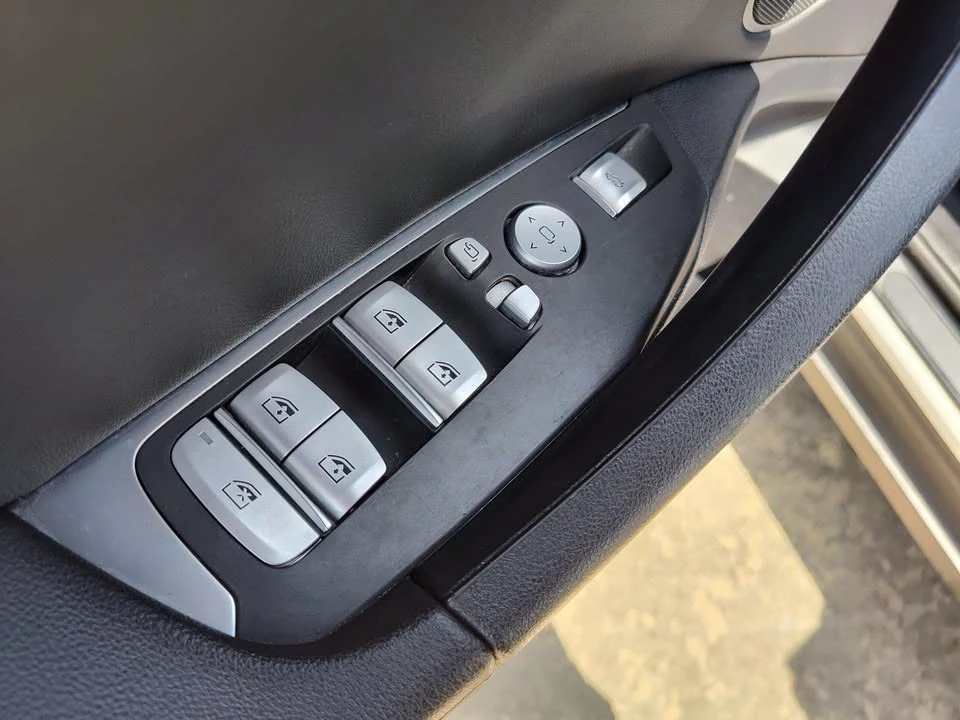 2024 BMW G01 X3 - Image 16 of 18