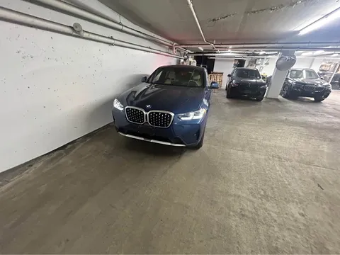 2024 BMW X4 xDrive30i
