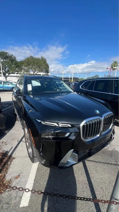 2024 BMW G07 X7 - Image 3 of 4