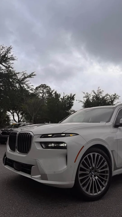 2024 BMW G07 X7 - Image 3 of 17