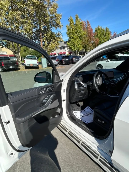 2024 BMW G07 X7 - Image 4 of 11