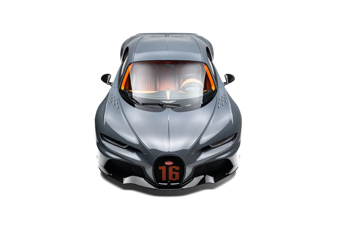2024 Bugatti Chiron Super Sport - Image 11 of 31