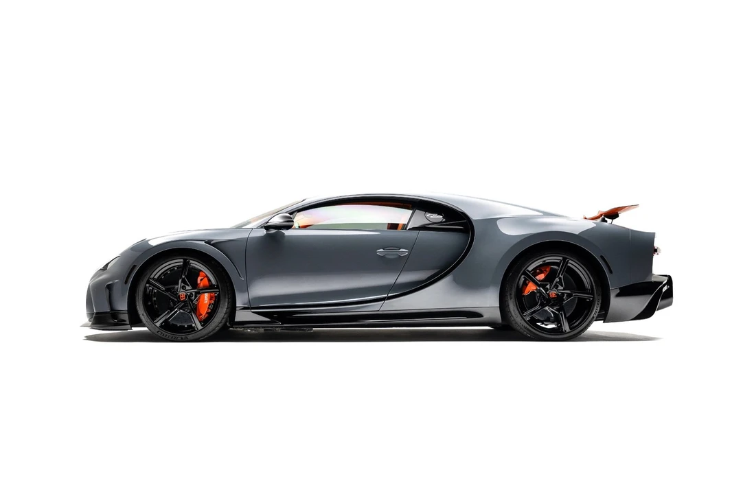 2024 Bugatti Chiron Super Sport - Image 2 of 31