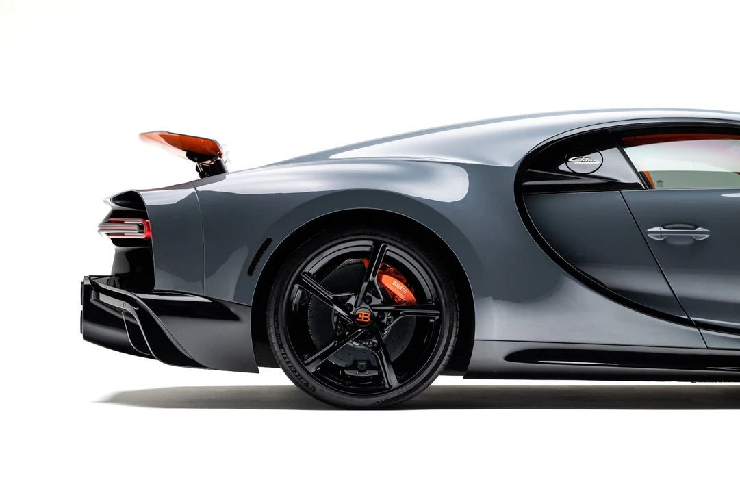 2024 Bugatti Chiron Super Sport - Image 8 of 31