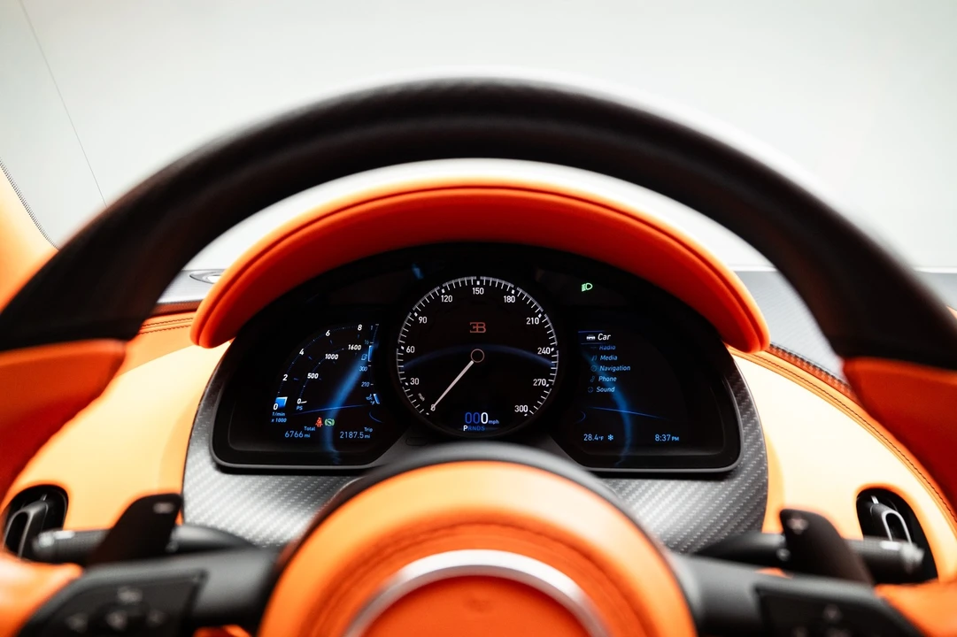 2024 Bugatti Chiron Super Sport - Image 20 of 31