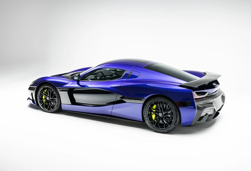2024 Bugatti - Image 3 of 31