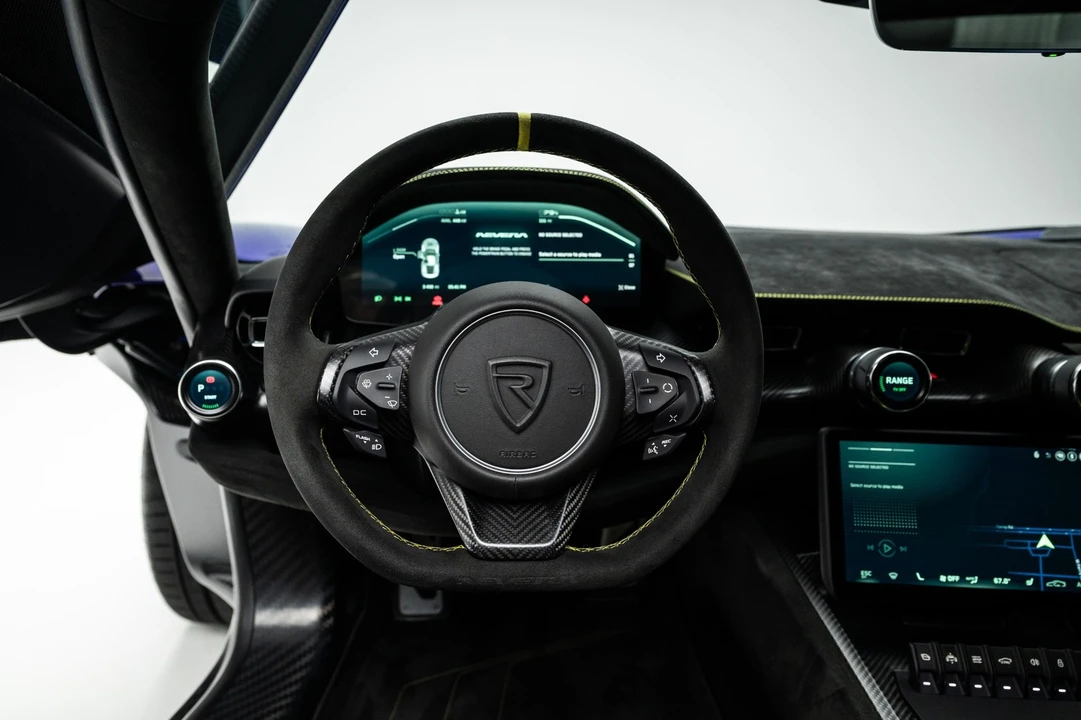2024 Bugatti - Image 17 of 31