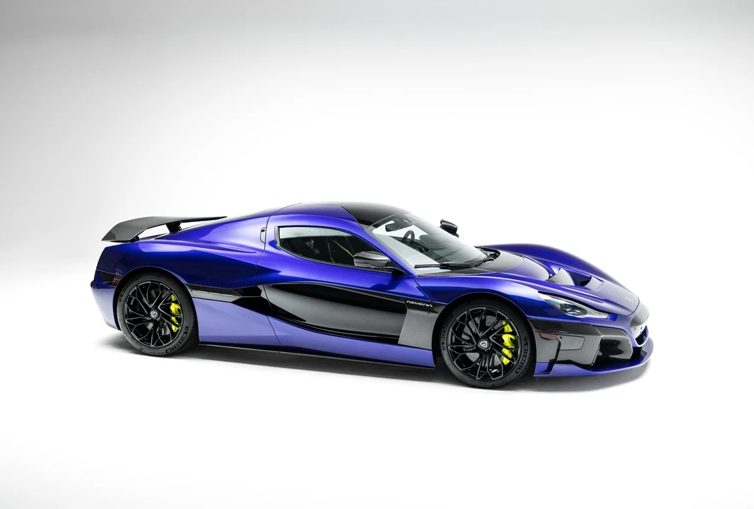 2024 Bugatti - Image 7 of 31