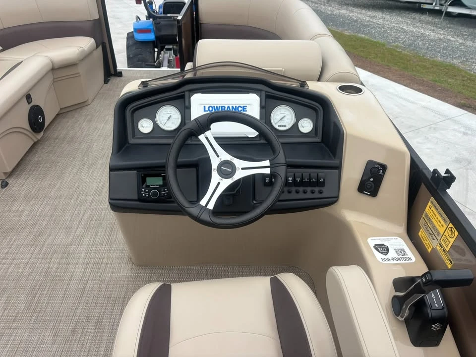 2024 Bentley - Image 9 of 16