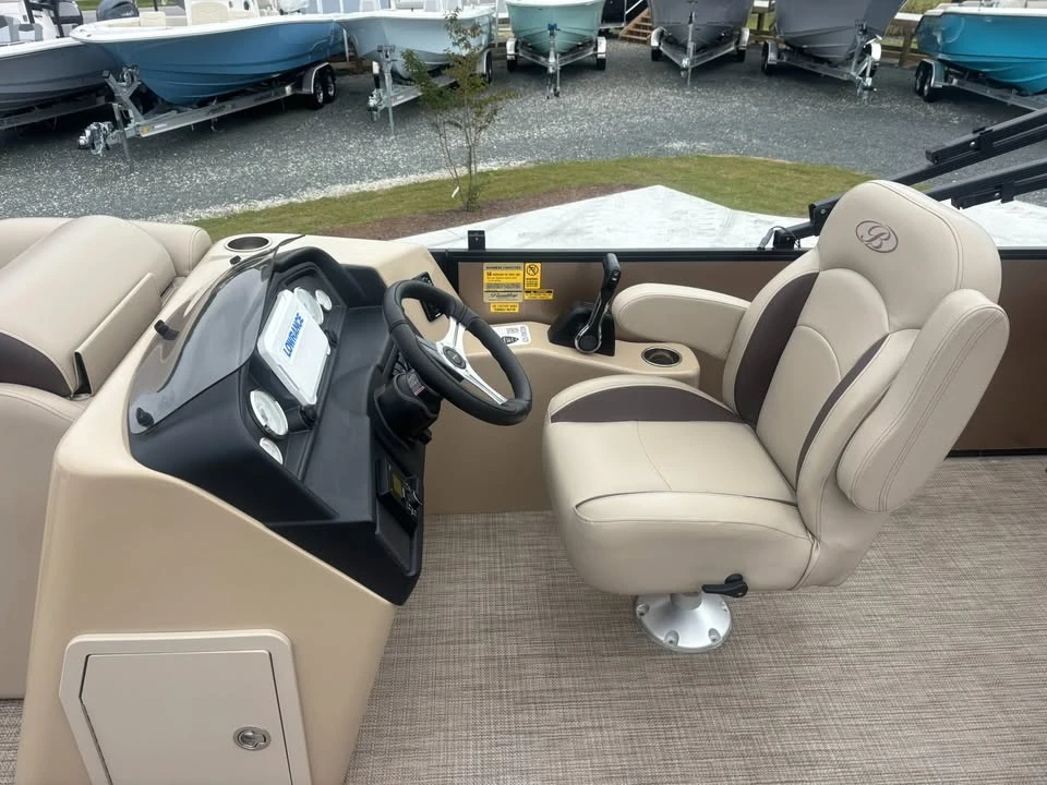 2024 Bentley - Image 8 of 16