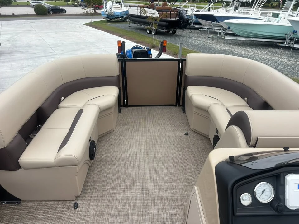 2024 Bentley - Image 10 of 16