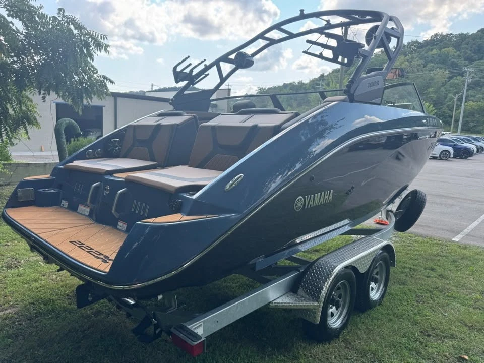 2024 Bentley - Image 8 of 20