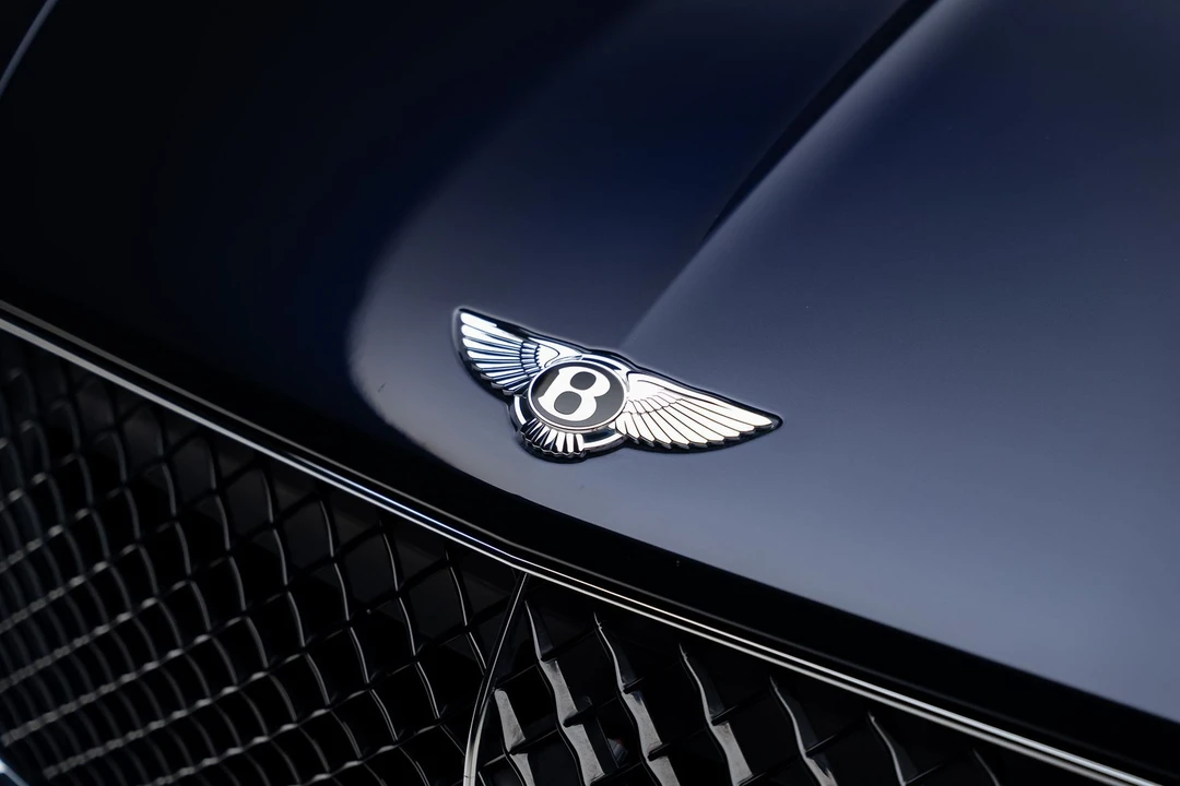 2024 Bentley Bentayga - Image 13 of 31