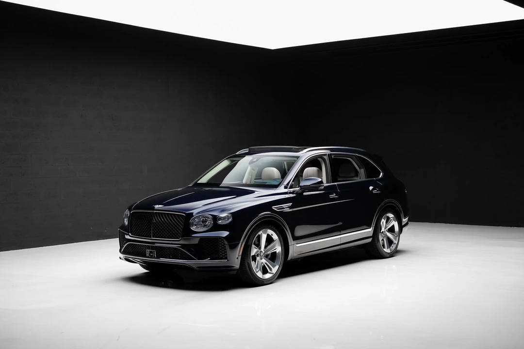 2024 Bentley Bentayga - Image 4 of 31