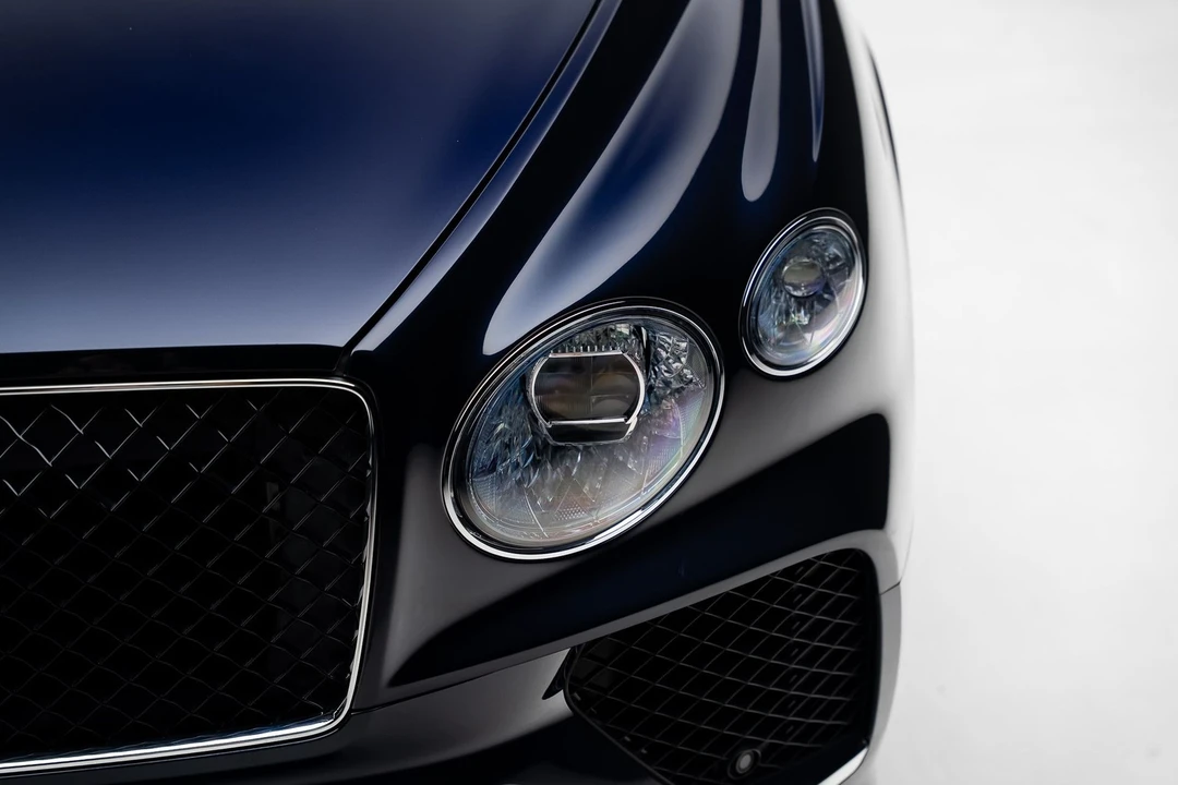 2024 Bentley Bentayga - Image 11 of 31
