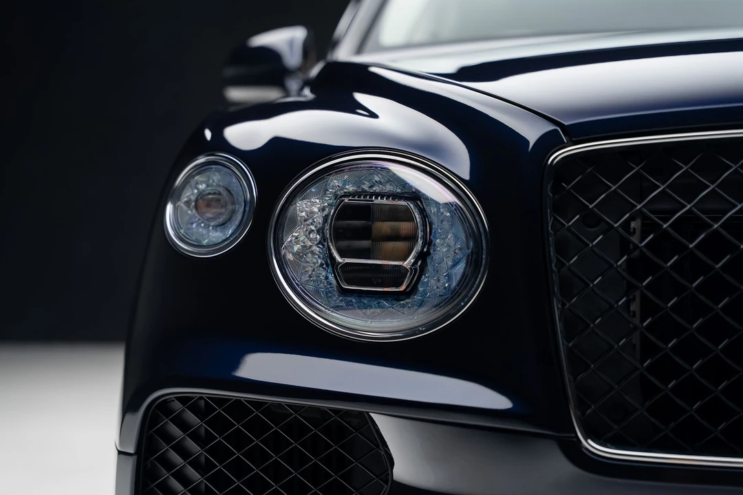 2024 Bentley Bentayga - Image 9 of 31