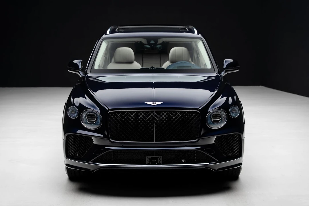2024 Bentley Bentayga - Image 6 of 31