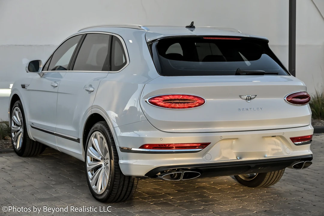 2024 Bentley Bentayga - Image 6 of 21