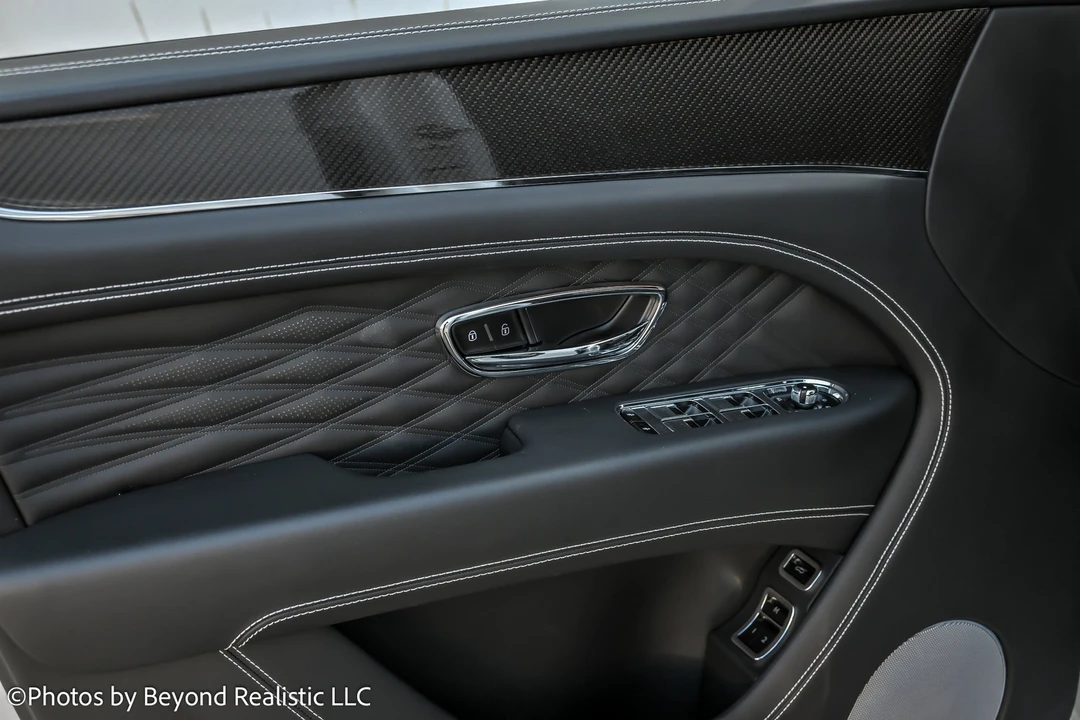 2024 Bentley Bentayga - Image 21 of 21