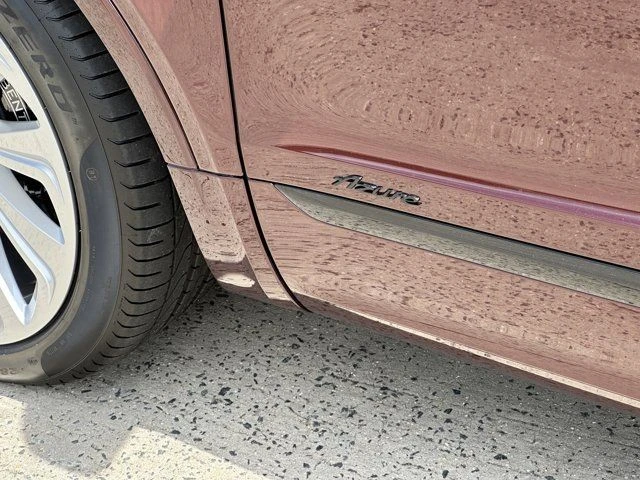 2024 Bentley Bentayga - Image 15 of 21