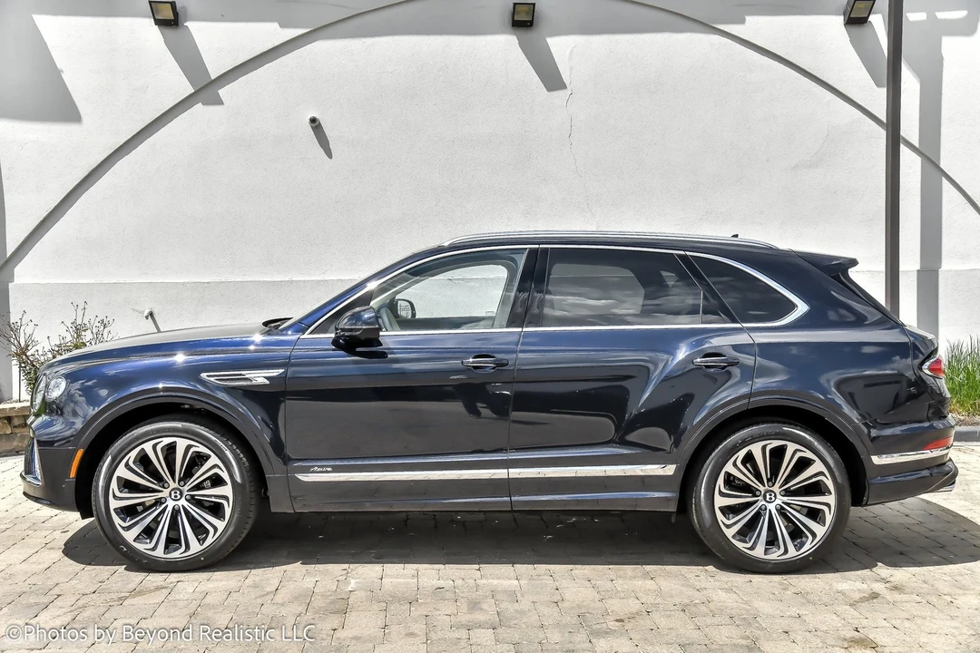 2024 Bentley Bentayga - Image 5 of 21