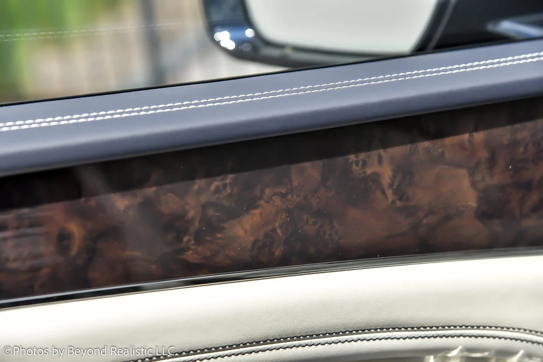 2024 Bentley Bentayga - Image 17 of 21