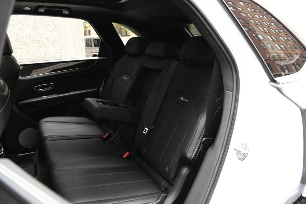 2024 Bentley Bentayga - Image 12 of 12