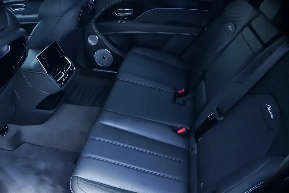 2024 Bentley Bentayga - Image 19 of 20