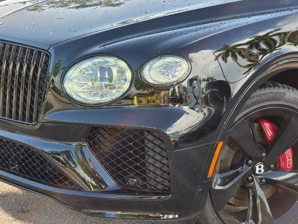 2024 Bentley Bentayga - Image 2 of 20