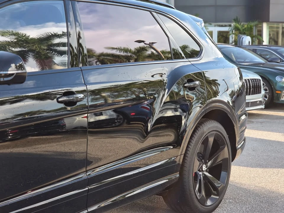 2024 Bentley Bentayga - Image 4 of 20