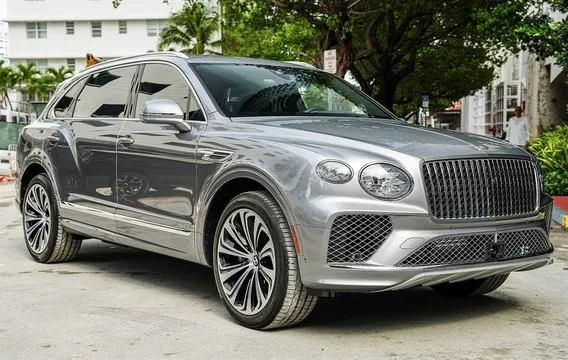 2024 Bentley Bentayga EWB Azure V8