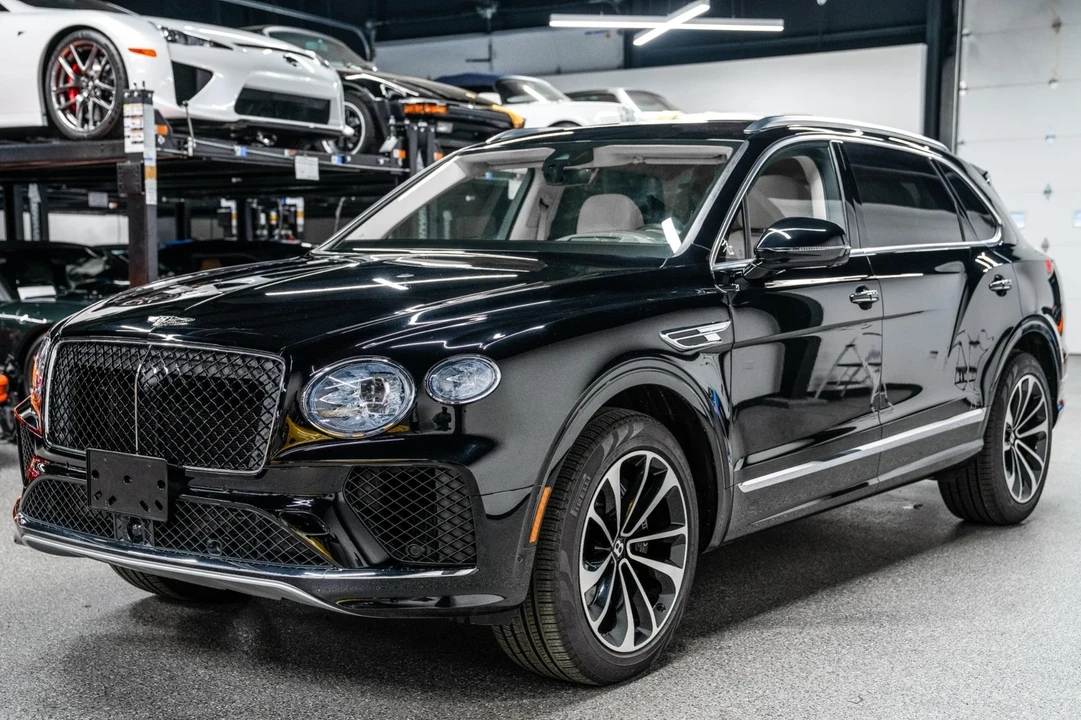 2024 Bentley Bentayga - Image 5 of 21