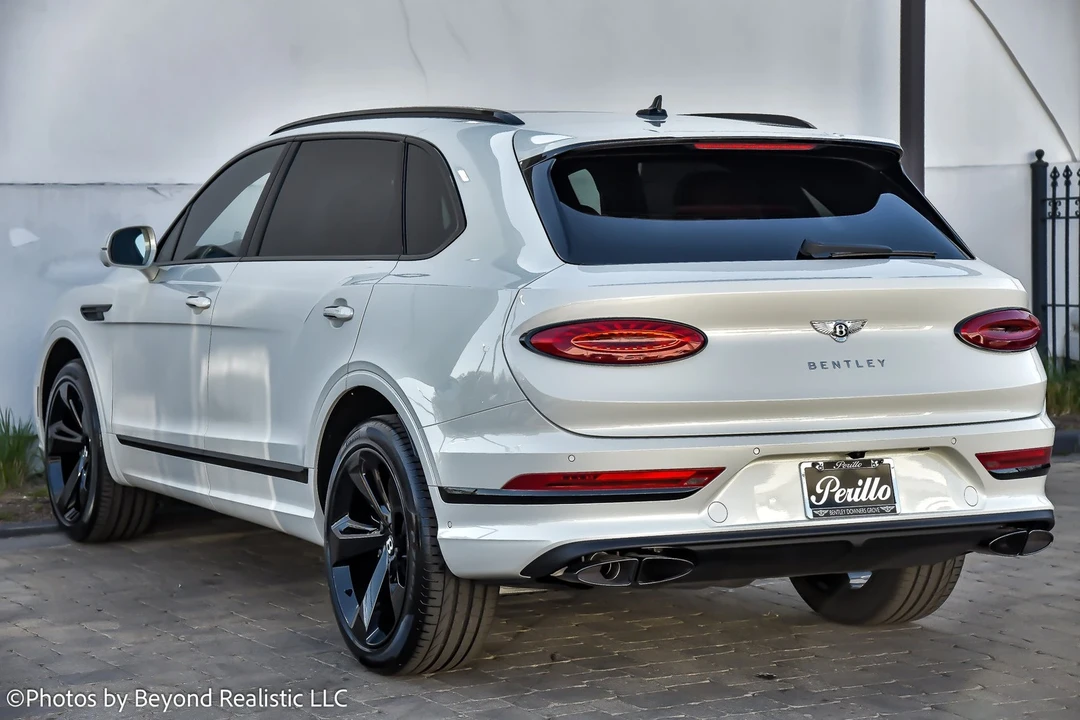 2024 Bentley Bentayga - Image 6 of 21