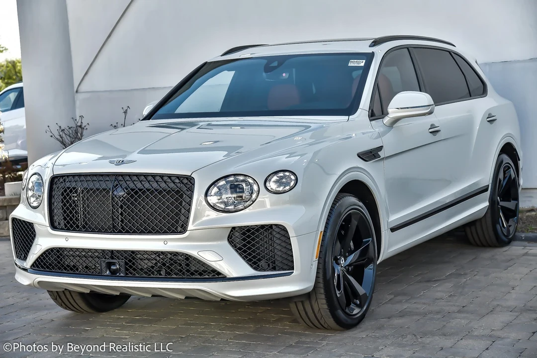 2024 Bentley Bentayga - Image 4 of 21