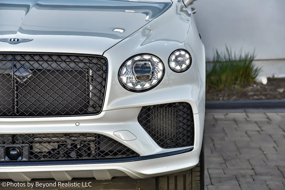 2024 Bentley Bentayga - Image 10 of 21
