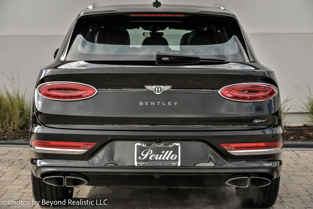 2024 Bentley Bentayga - Image 7 of 21