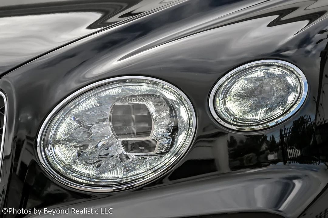 2024 Bentley Bentayga - Image 12 of 21