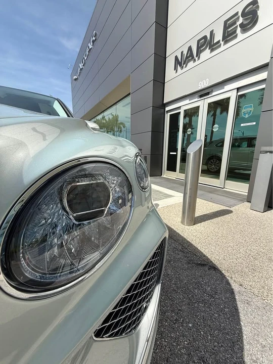 2024 Bentley Bentayga - Image 12 of 20