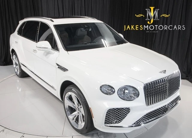 2024 Bentley Bentayga - Image 15 of 21