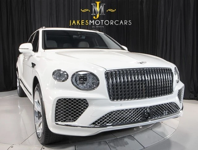2024 Bentley Bentayga - Image 16 of 21
