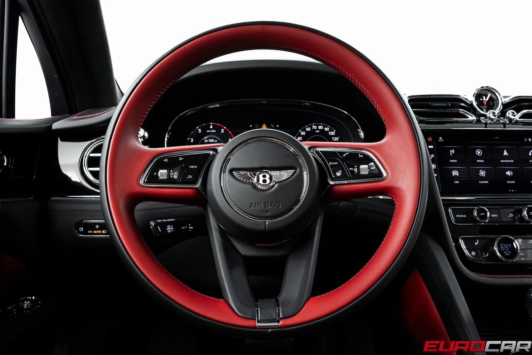 2024 Bentley Bentayga - Image 26 of 31
