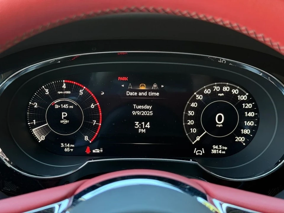 2024 Bentley Bentayga - Image 21 of 21