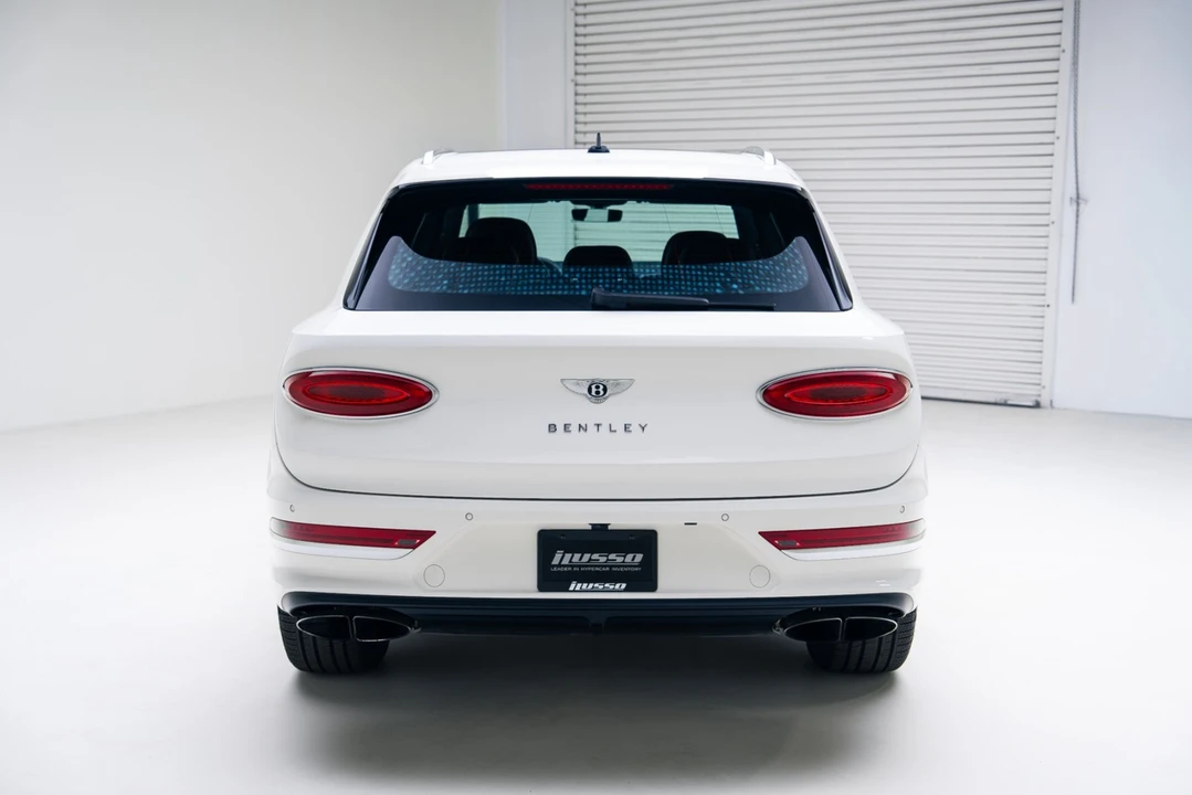 2024 Bentley Bentayga - Image 6 of 12