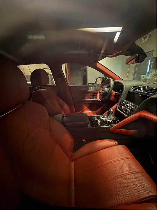 2024 Bentley Bentayga - Image 6 of 13