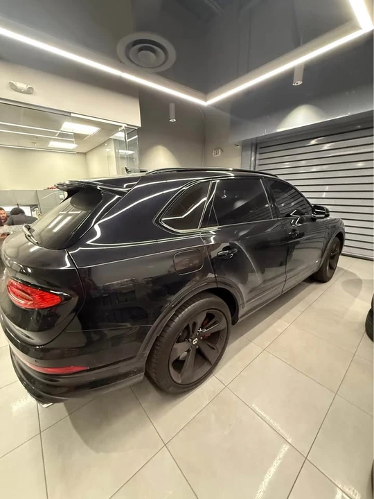 2024 Bentley Bentayga - Image 7 of 13