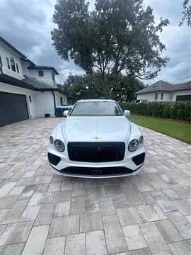 2024 Bentley Bentayga V8 Sport Utility 4D