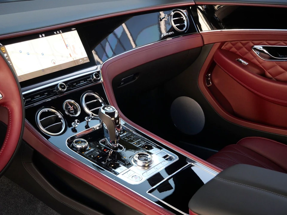 2024 Bentley Continental GT 3rd Gen - Image 15 of 23